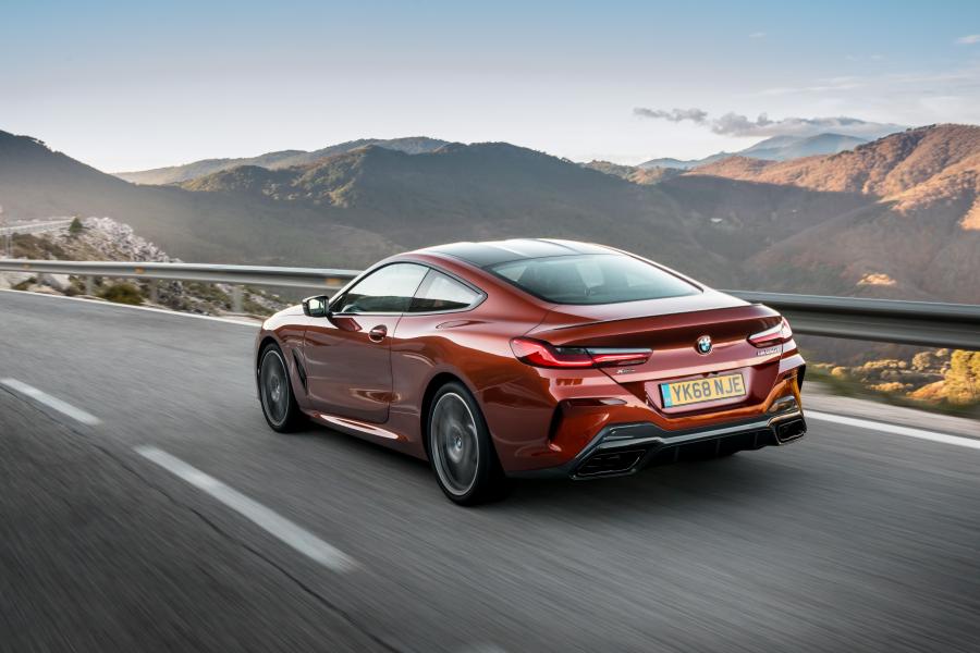  BMW M850i xDrive Carbon Package (G15) 2018 года  (UK) (фото 20 из 40)